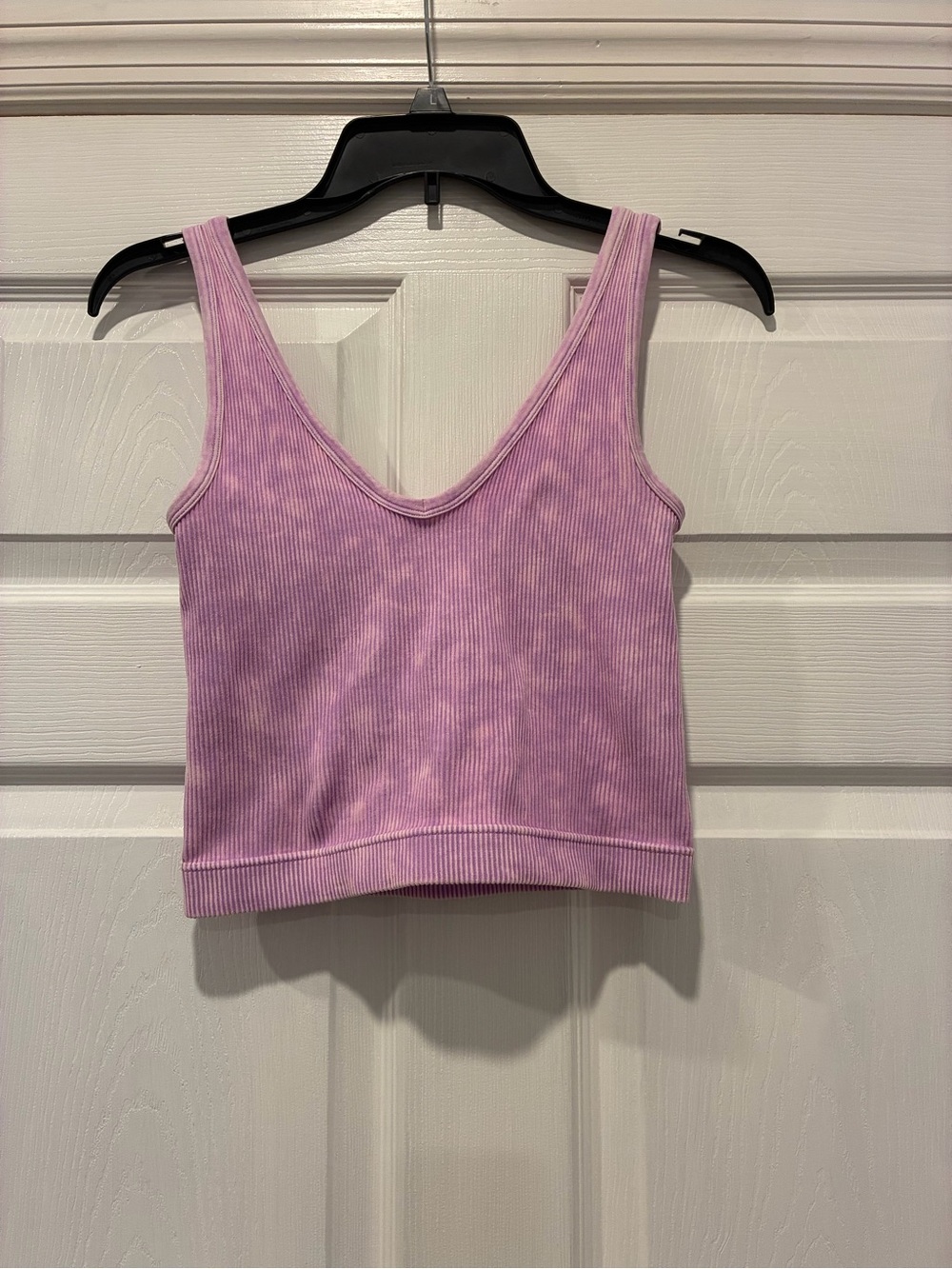 Zenana Outfitters Lavender Pink Ribbed V-Neck Crop Tank